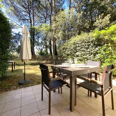 Les Pins - Maison Confort Pour 6 Personnes Dans De Tourisme Familiale Avec Piscine Mae-0923 * Lacanau